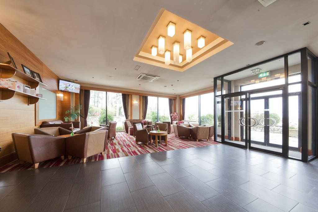 Upton Court Hotel 3*